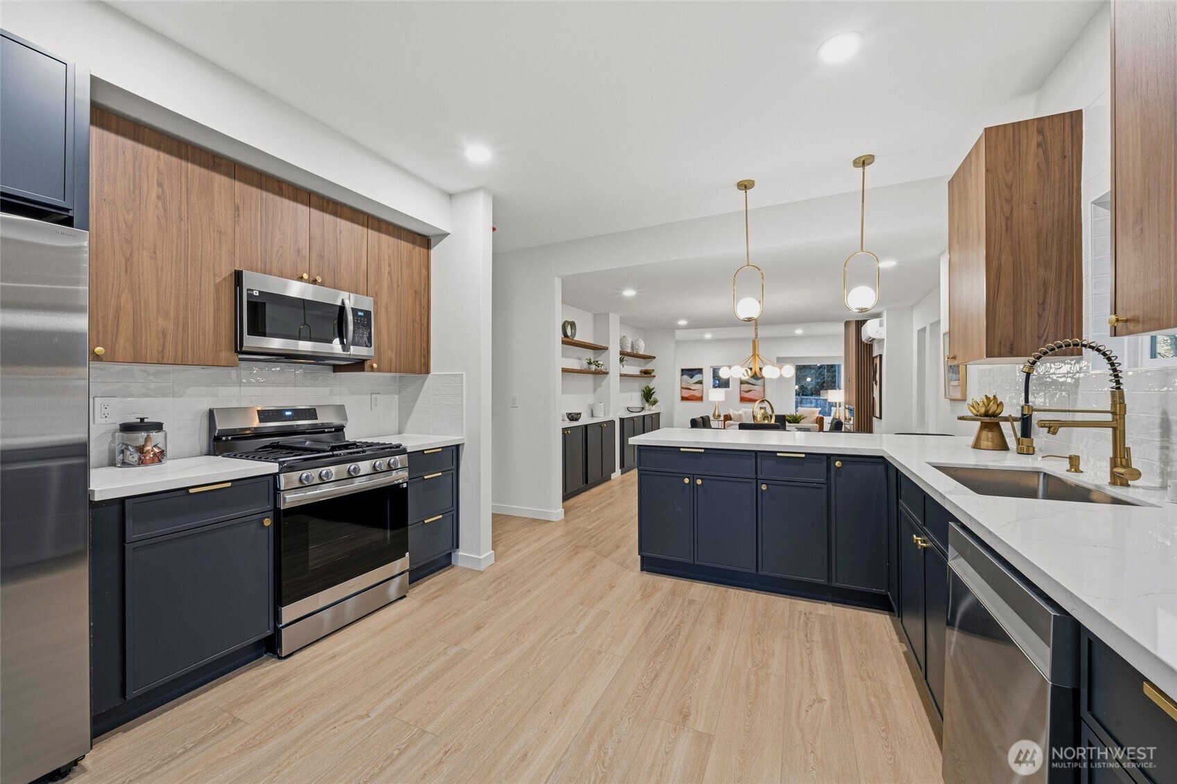 3708 Schmitz Avenue SW, Seattle, WA 98116