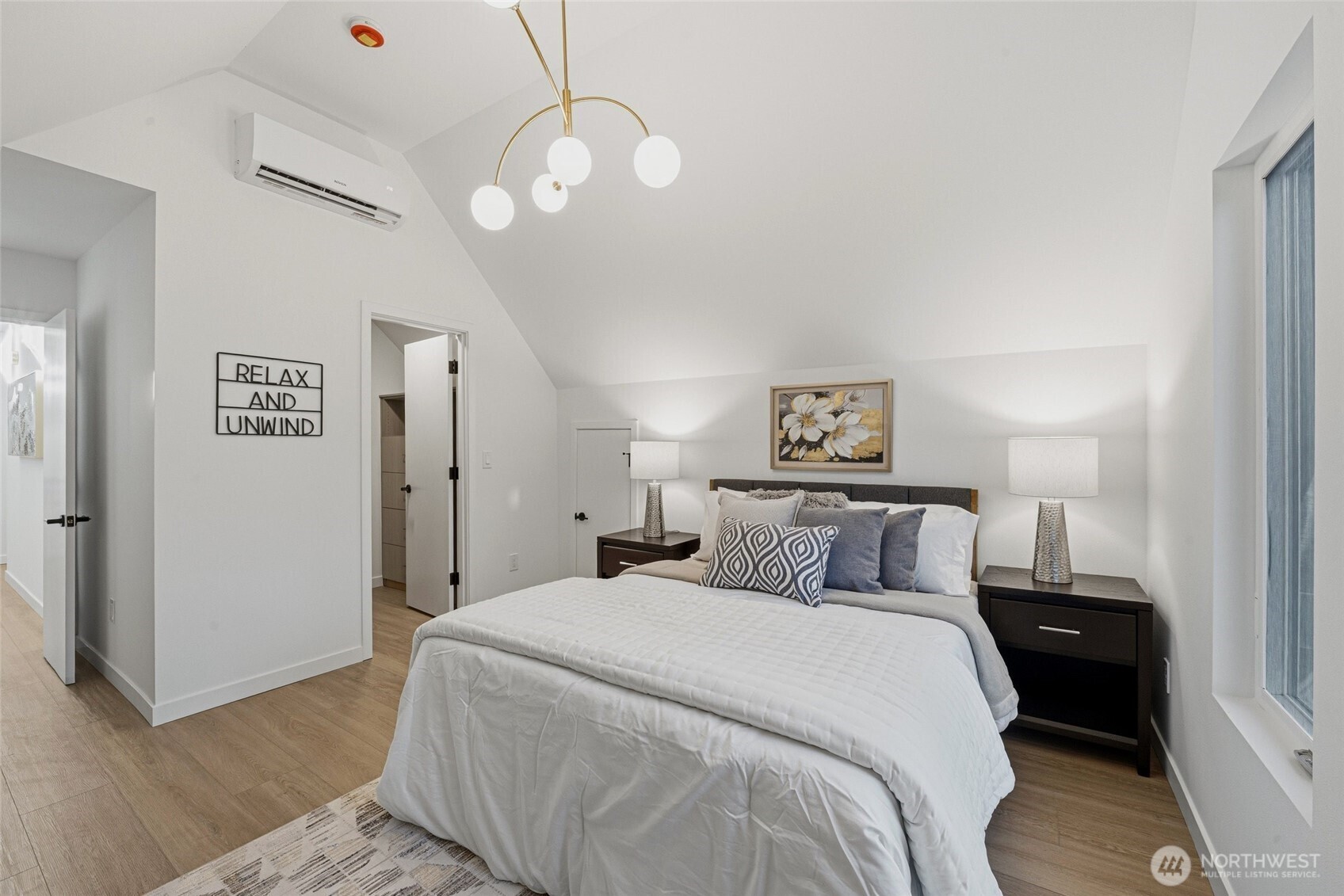 3708 Schmitz Avenue SW, Seattle, WA 98116