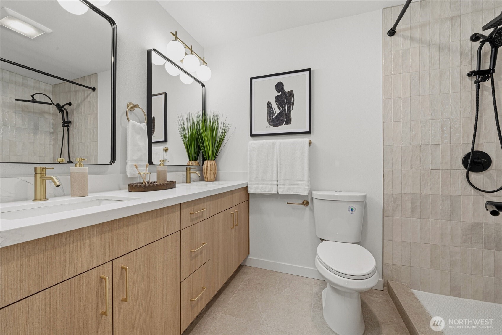 3708 Schmitz Avenue SW, Seattle, WA 98116