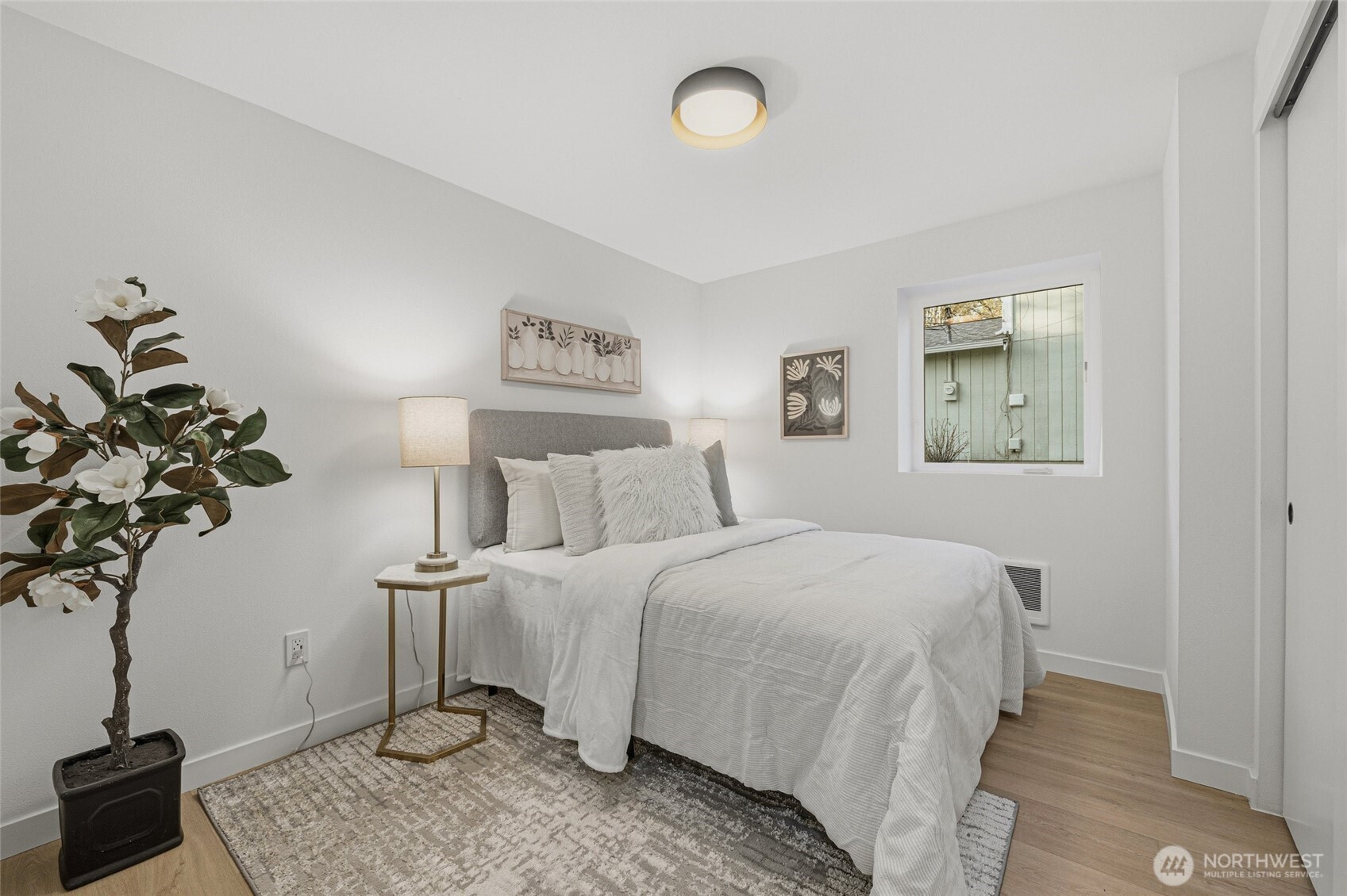 3708 Schmitz Avenue SW, Seattle, WA 98116