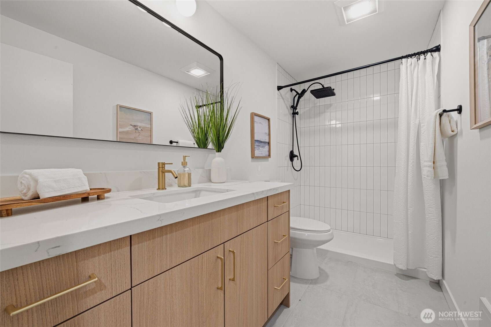 3708 Schmitz Avenue SW, Seattle, WA 98116