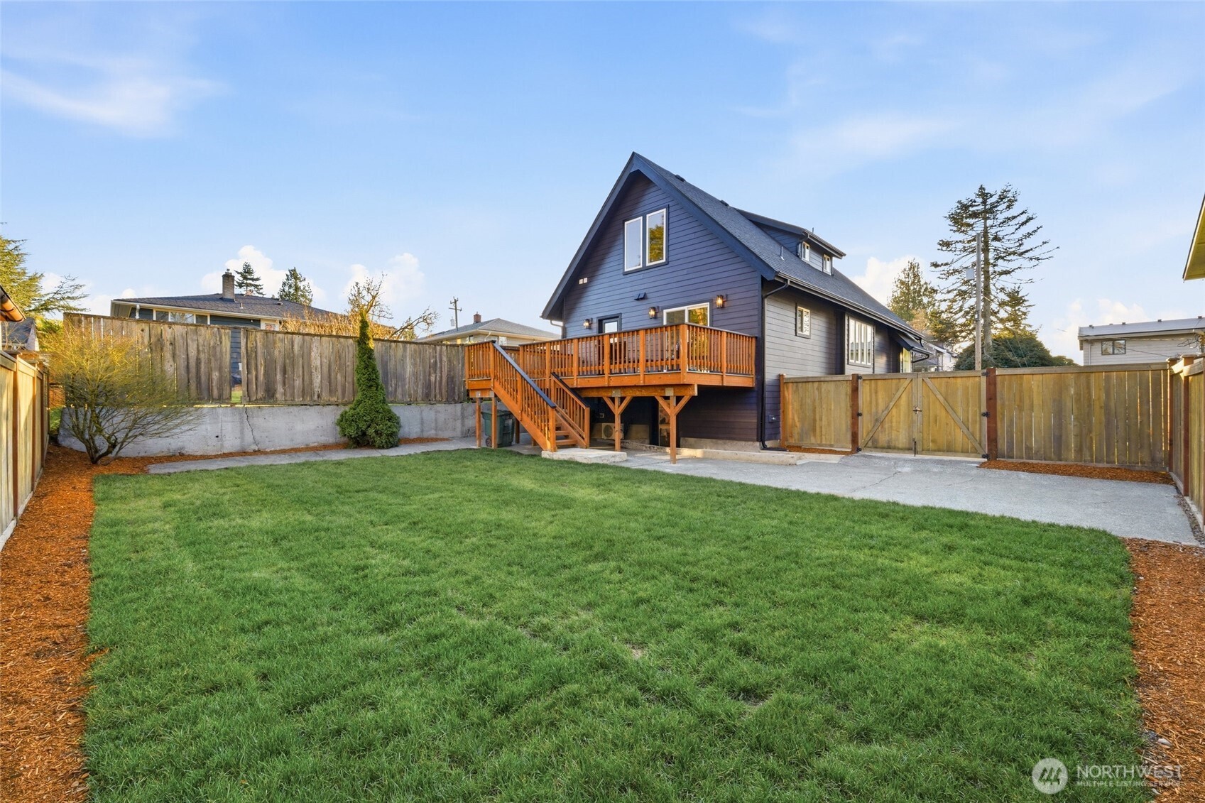 3708 Schmitz Avenue SW, Seattle, WA 98116