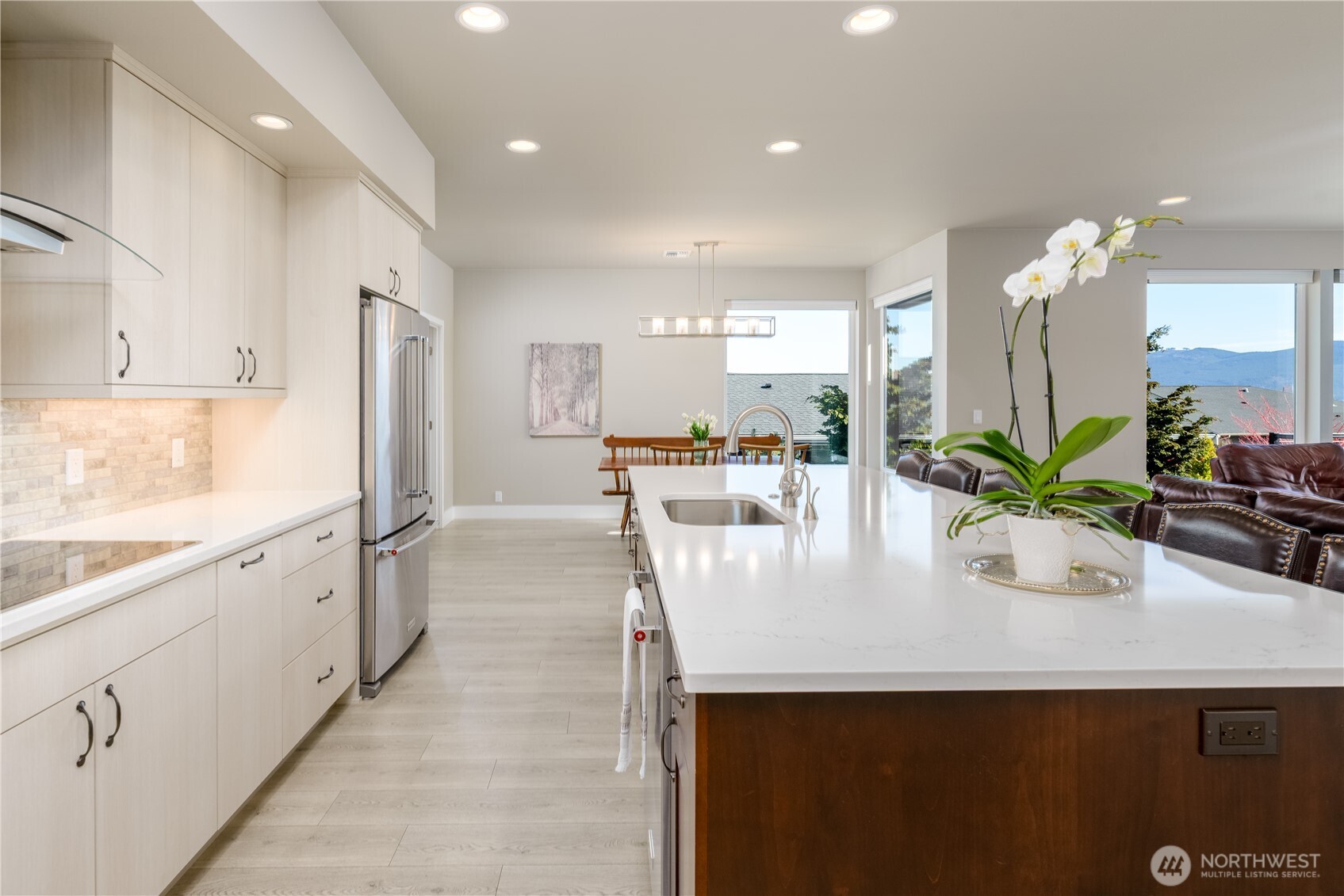 621 Jones Farm Road , Sequim, WA 98382