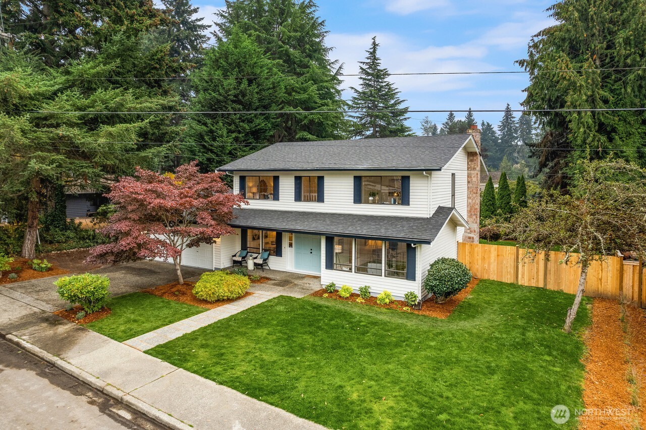10703 NE 53rd Street , Kirkland, WA 98033