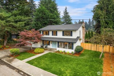 10703 NE 53rd Street , Kirkland, WA 98033 - Photo 3