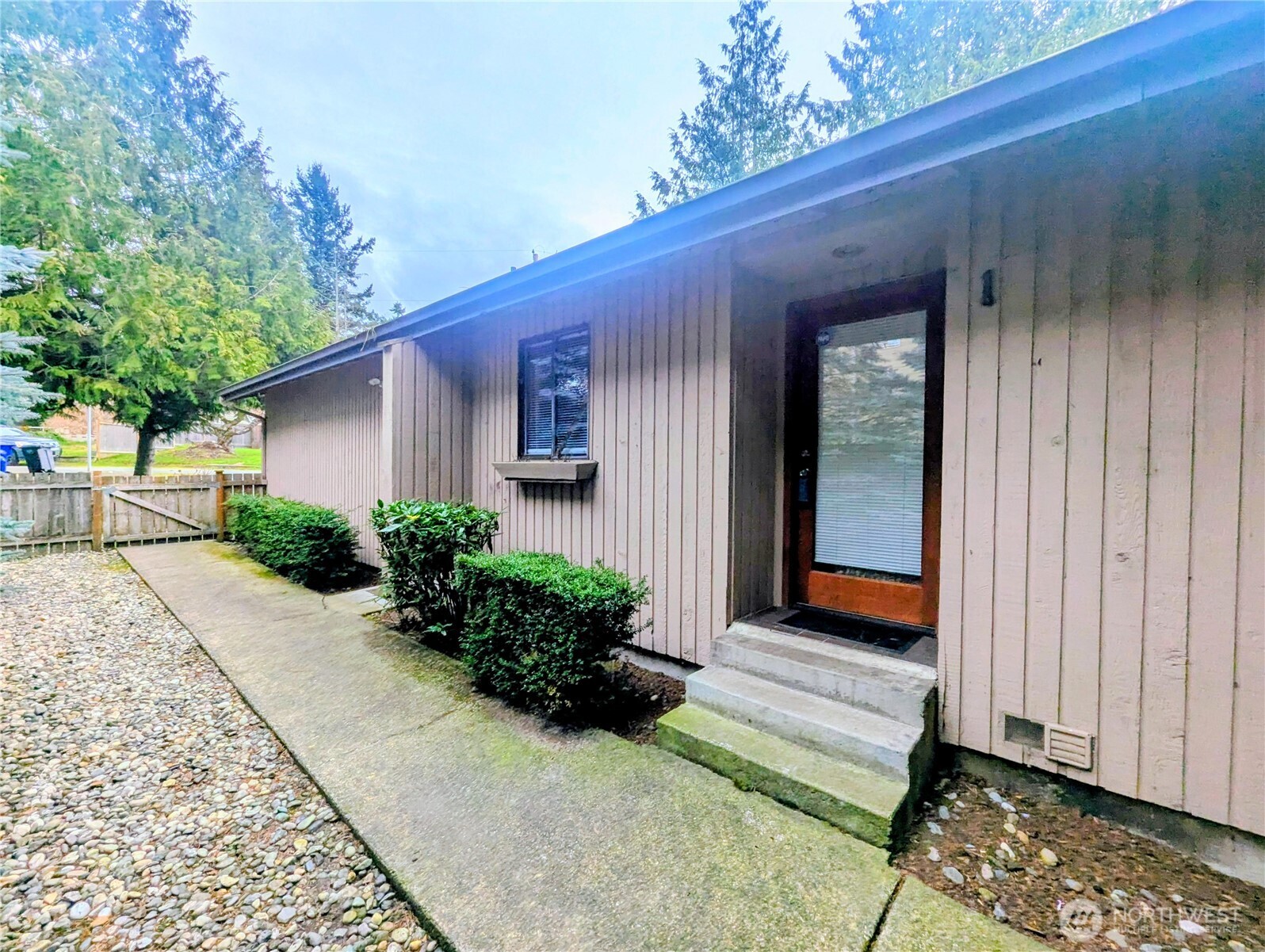 233 Dorn Avenue #1, Everett, WA 98208
