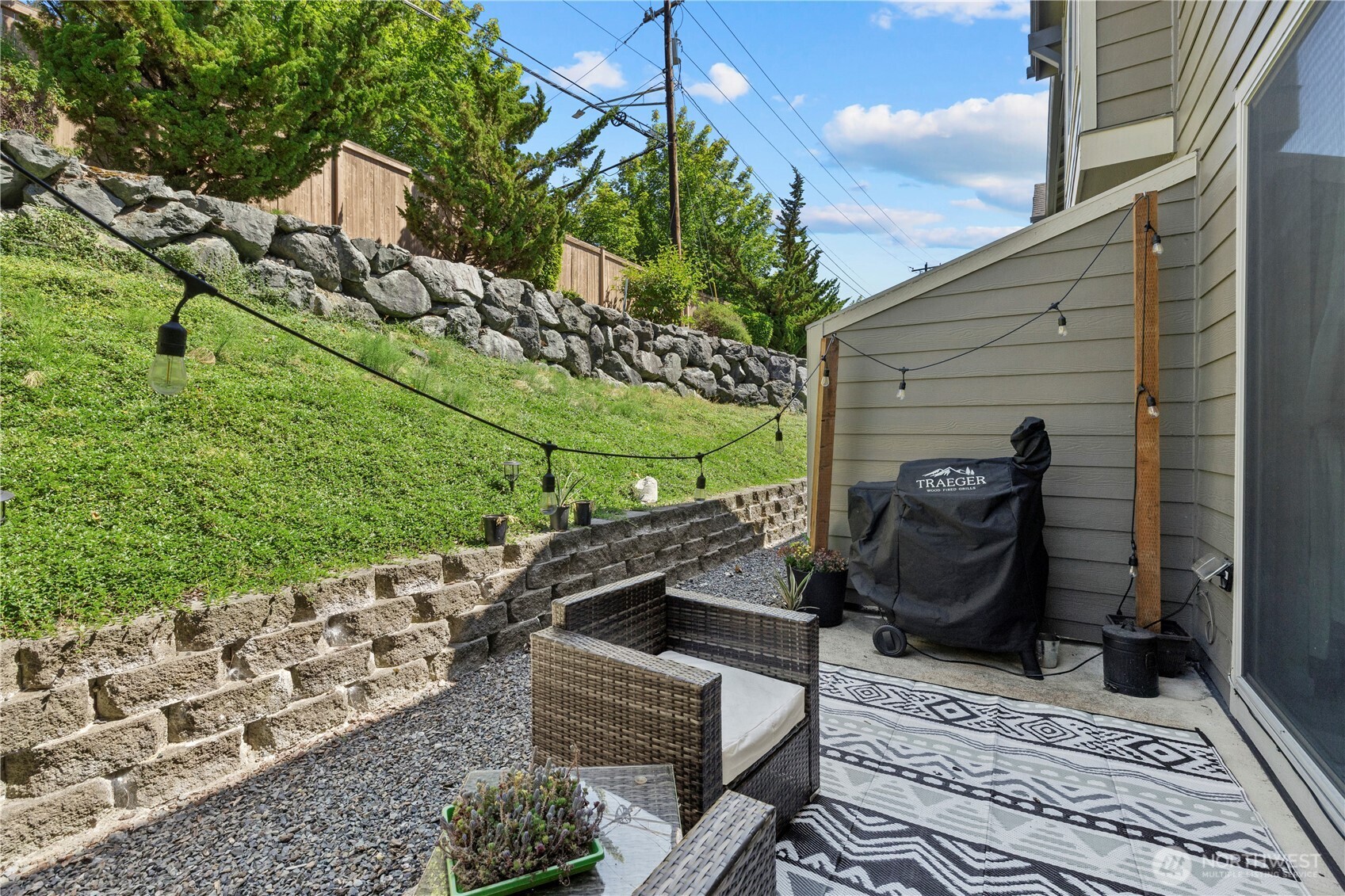 1900 Weaver Road #L102, Snohomish, WA 98290