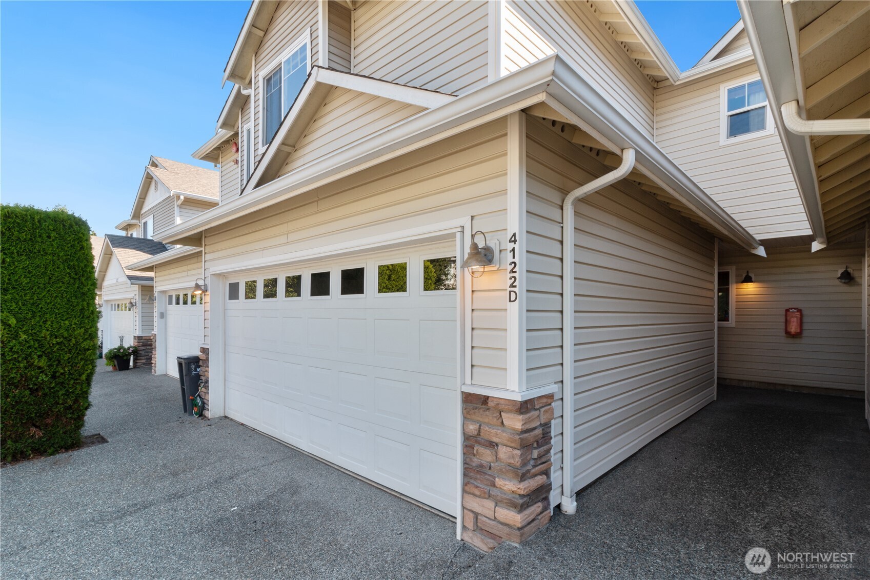 4122 214th Street SW #D, Mountlake Terrace, WA 98043