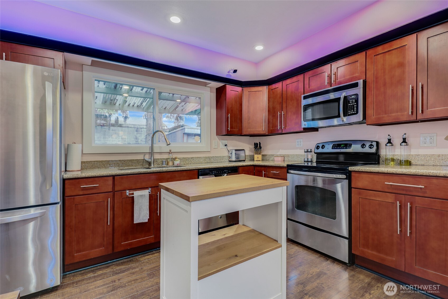 6420 S J Street , Tacoma, WA 98408