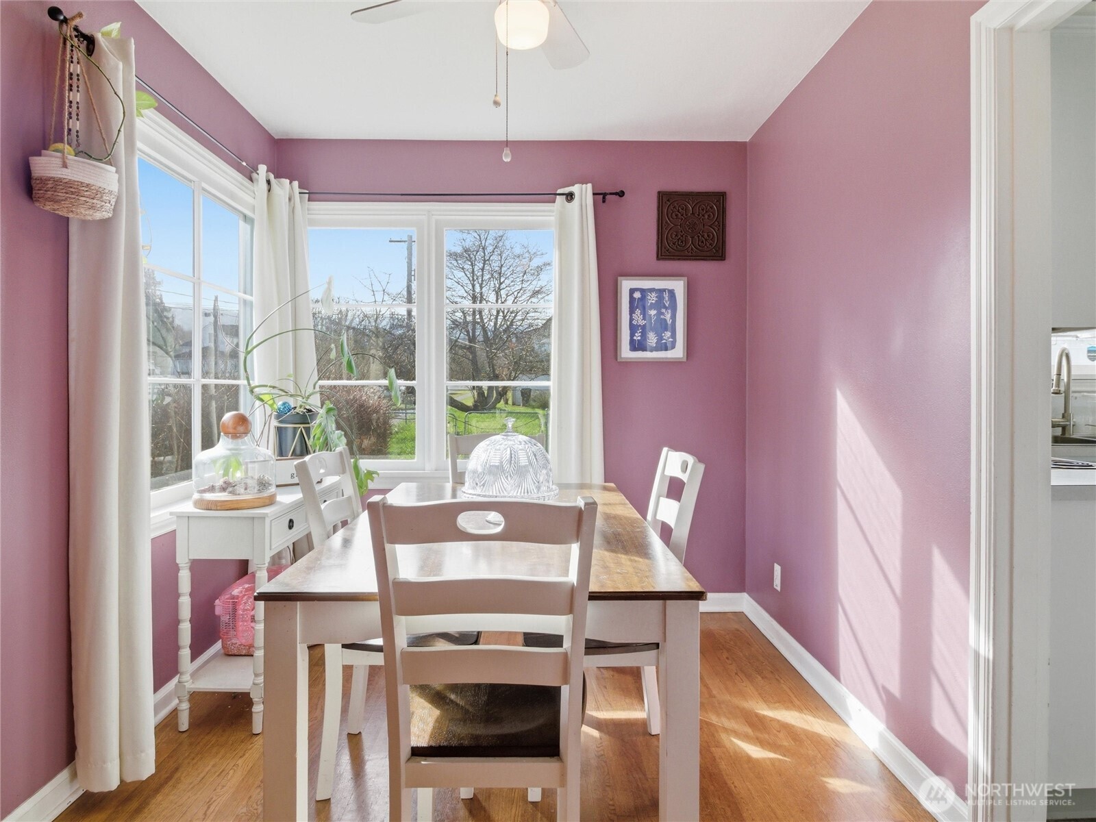 302 S Albert Street , Port Angeles, WA 98362