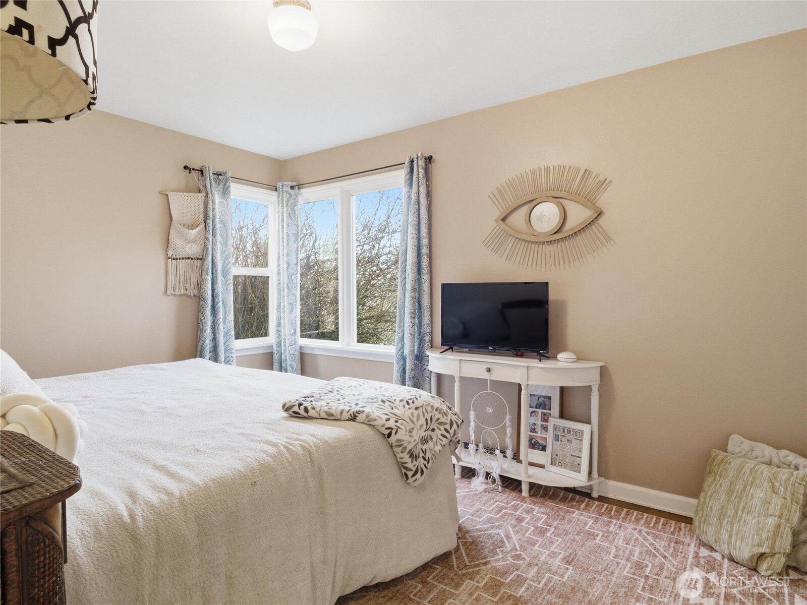 302 S Albert Street , Port Angeles, WA 98362