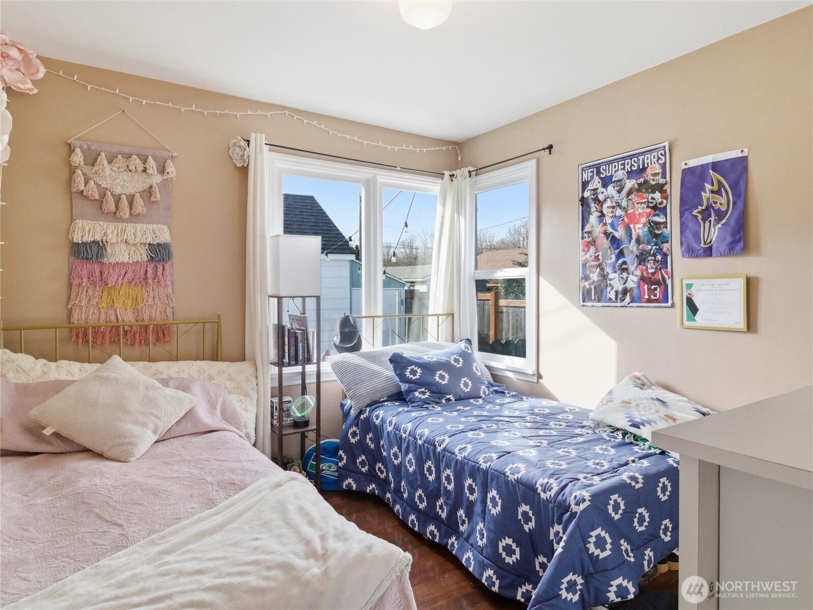 302 S Albert Street , Port Angeles, WA 98362