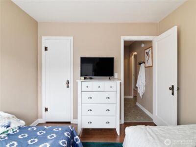 302 S Albert Street , Port Angeles, WA 98362 - Photo 22