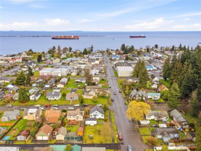 302 S Albert Street , Port Angeles, WA 98362