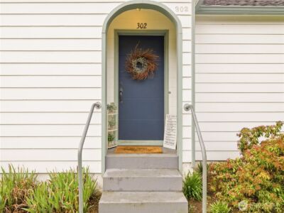 302 S Albert Street , Port Angeles, WA 98362 - Photo 7
