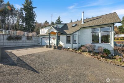 201 E Smith Cove Way , Shelton, WA 98584 - Photo 30
