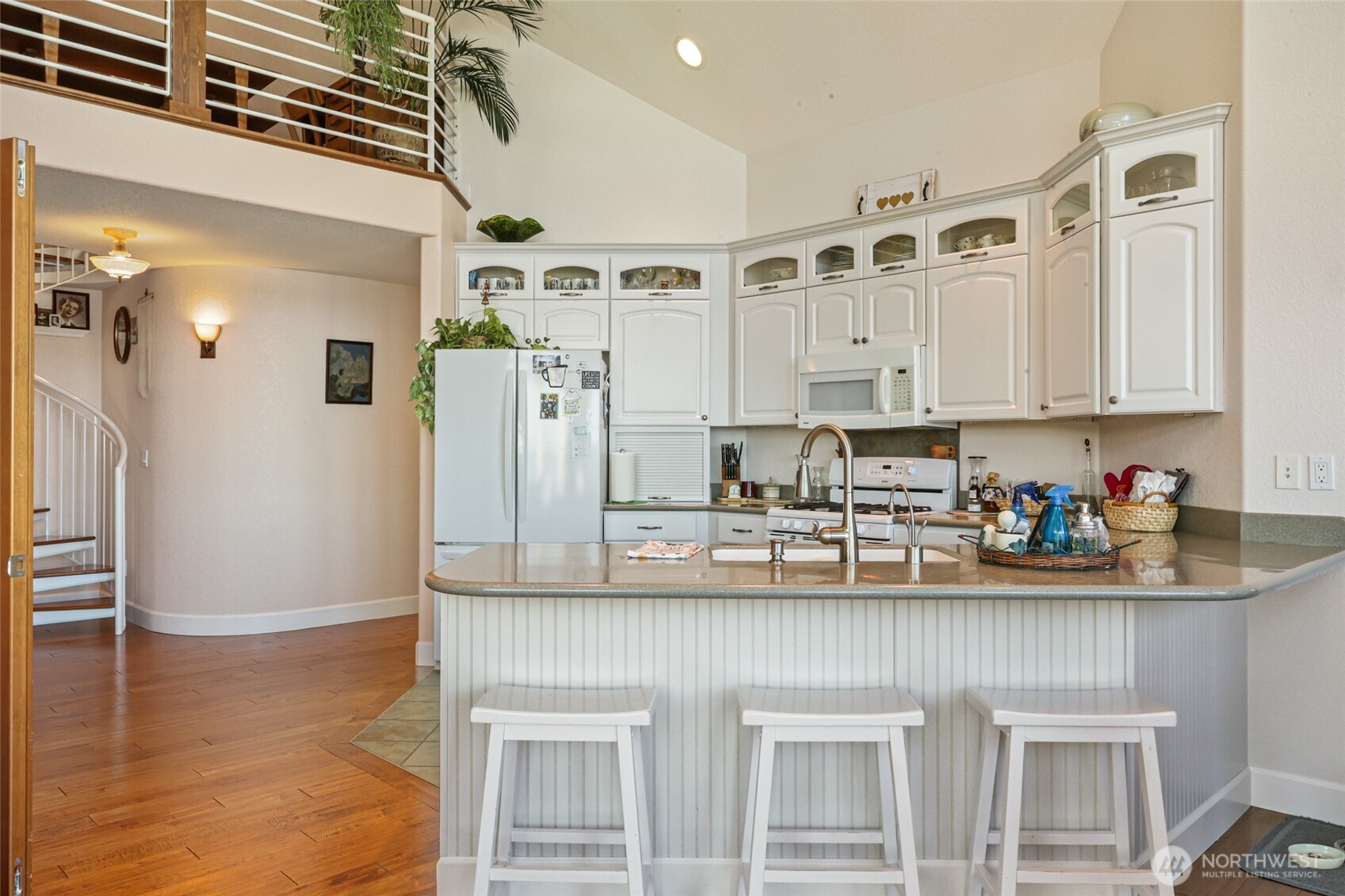 201 E Smith Cove Way , Shelton, WA 98584