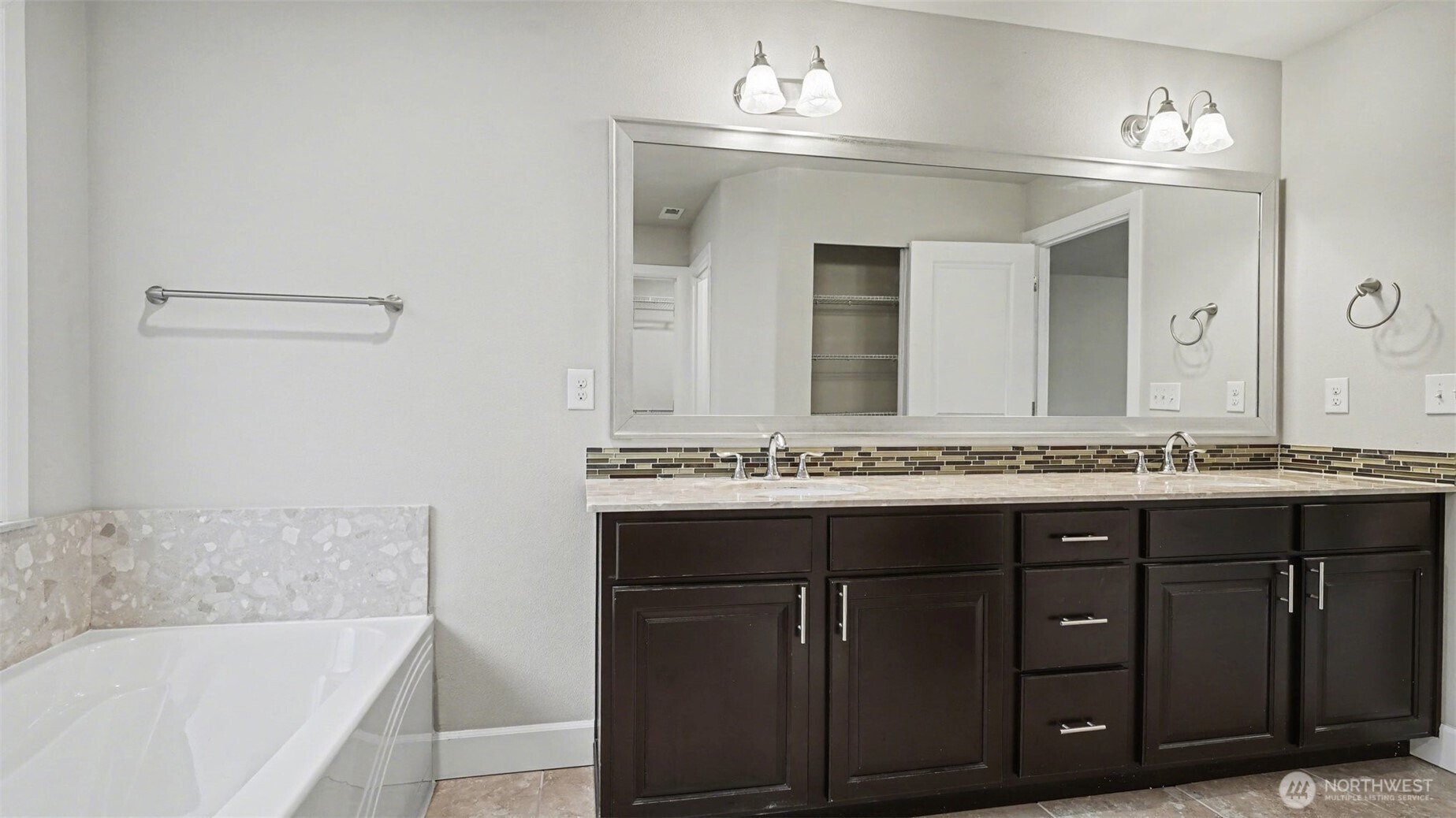 17321 40th Avenue SE, Bothell, WA 98012