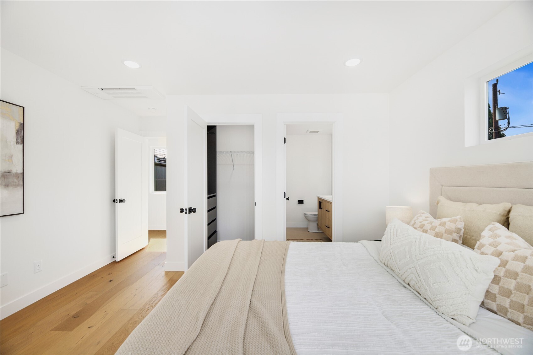 1805 SW Elmgrove Street , Seattle, WA 98106