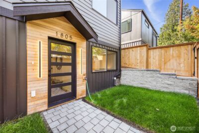 1805 SW Elmgrove Street , Seattle, WA 98106 - Photo 2