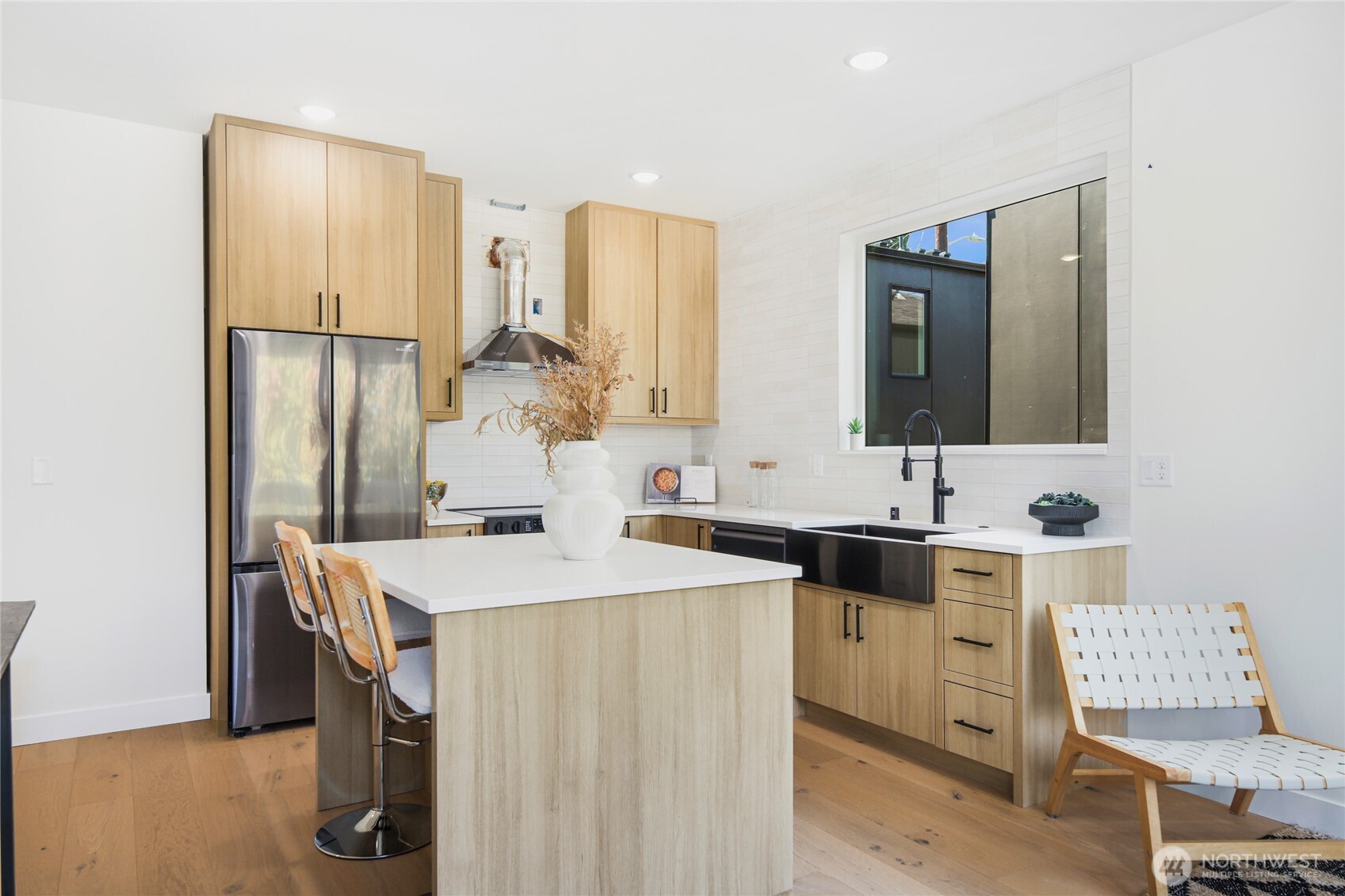 1805 SW Elmgrove Street , Seattle, WA 98106