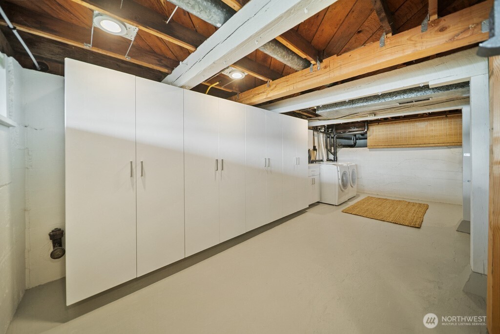 711 Shore Drive , Bremerton, WA 98310