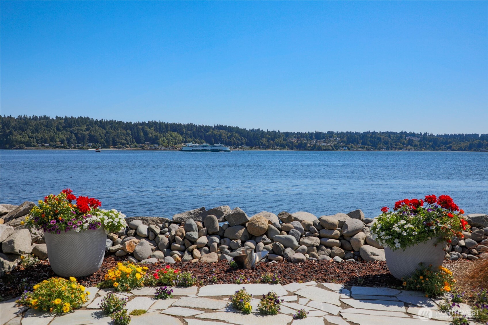 711 Shore Drive , Bremerton, WA 98310