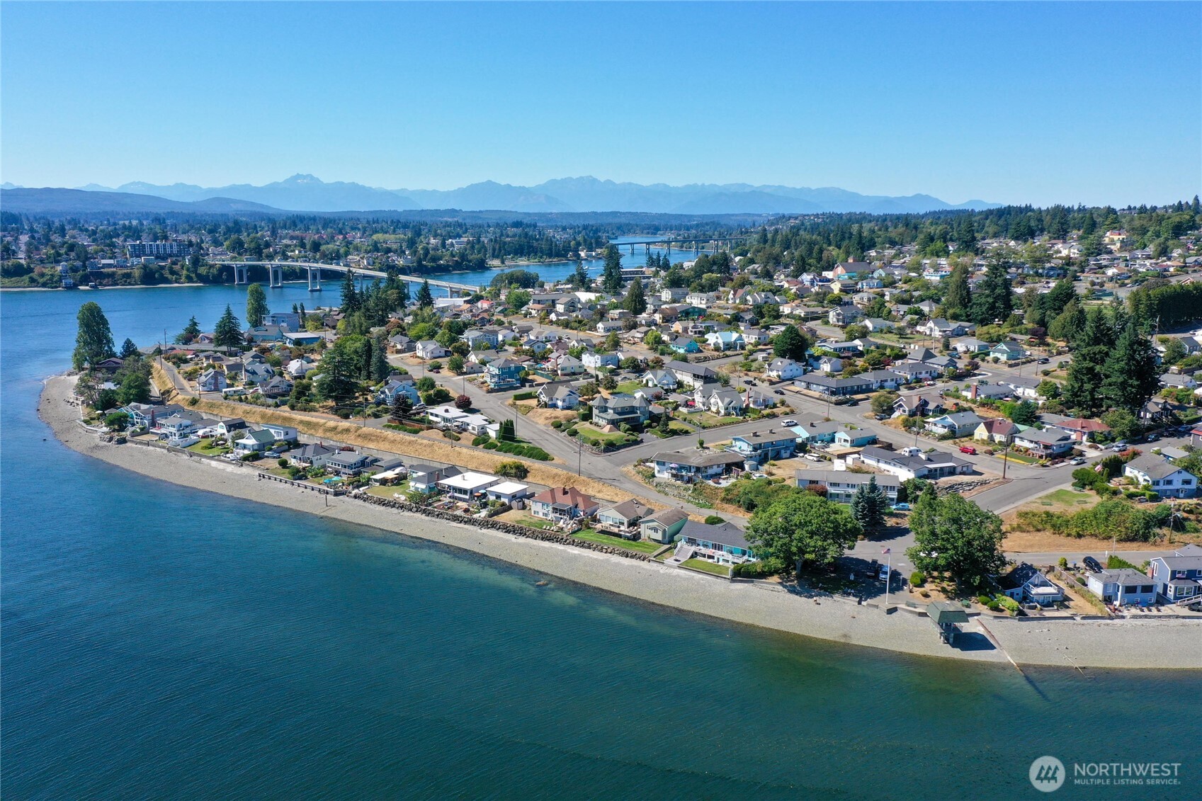 711 Shore Drive , Bremerton, WA 98310