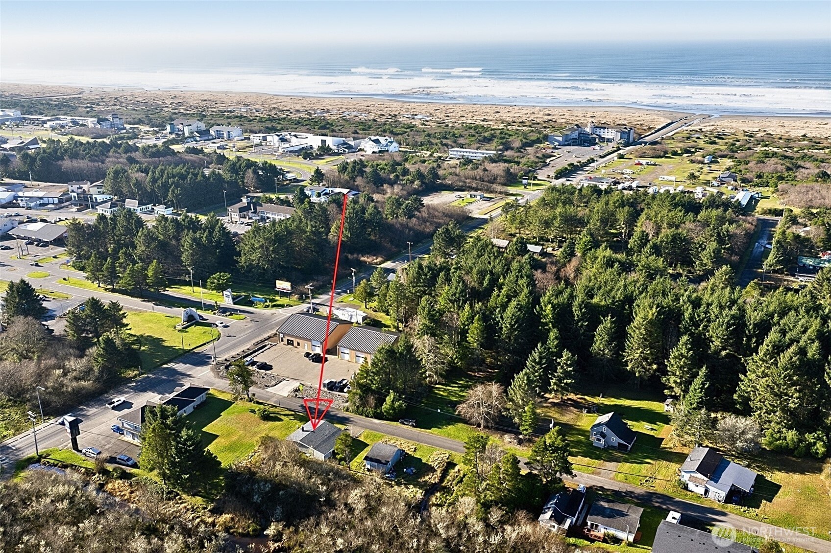 16 Oyehut Road , Hoquiam, WA 98550