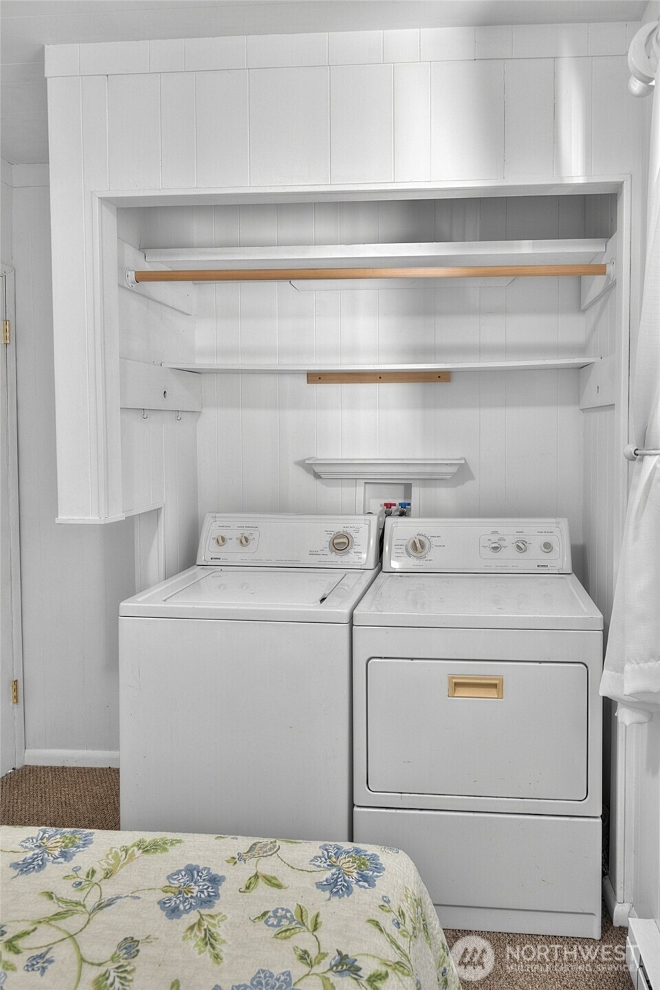 16 Oyehut Road , Hoquiam, WA 98550