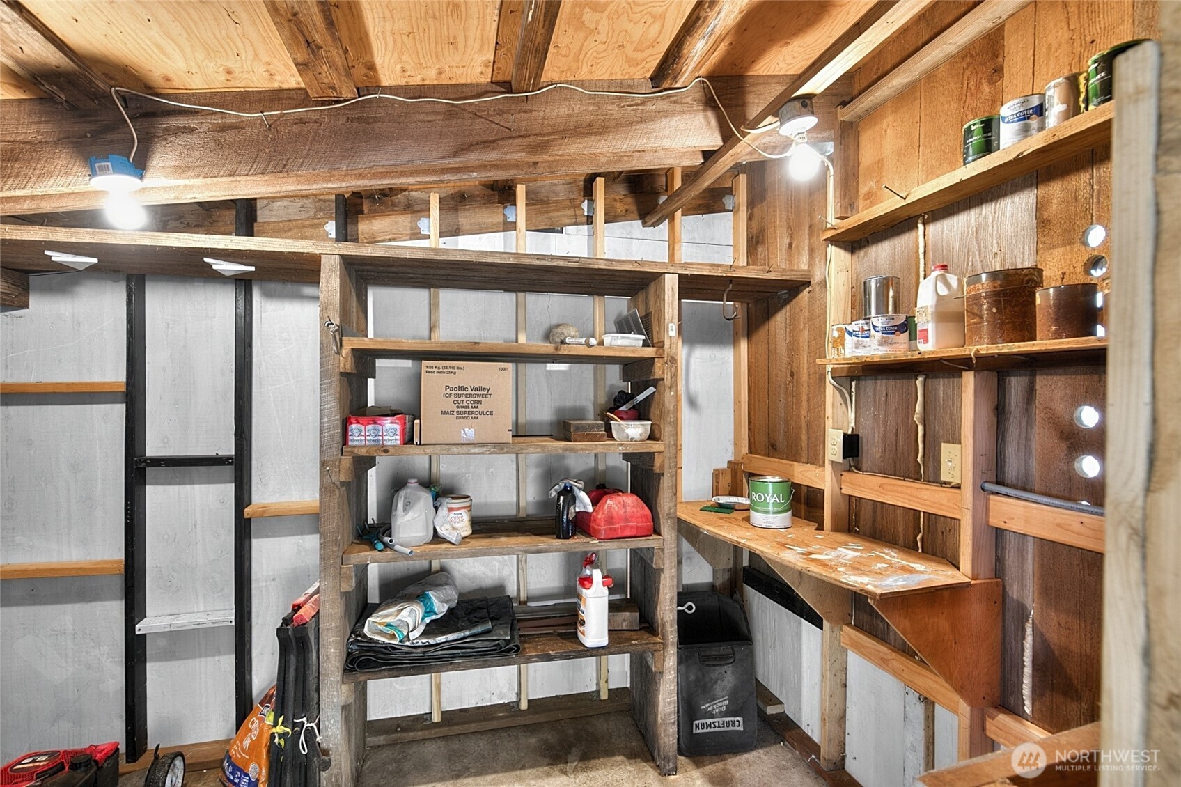 16 Oyehut Road , Hoquiam, WA 98550