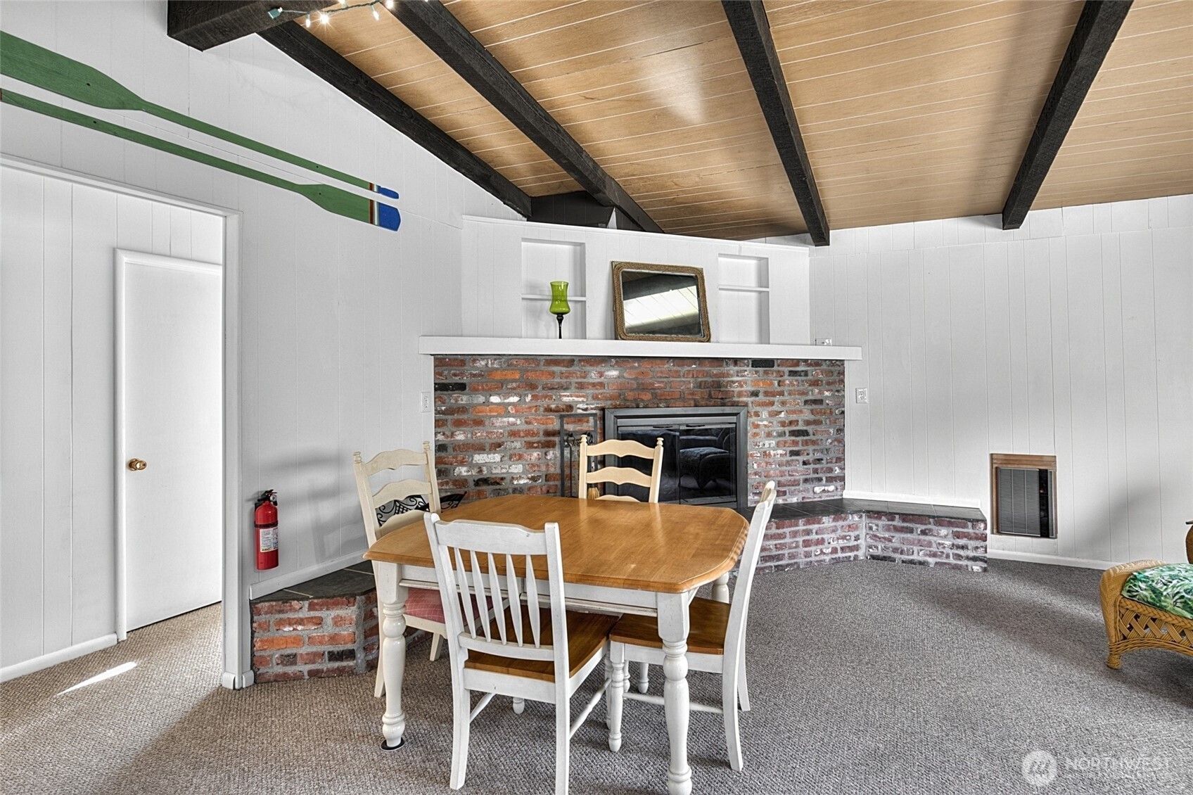 16 Oyehut Road , Hoquiam, WA 98550