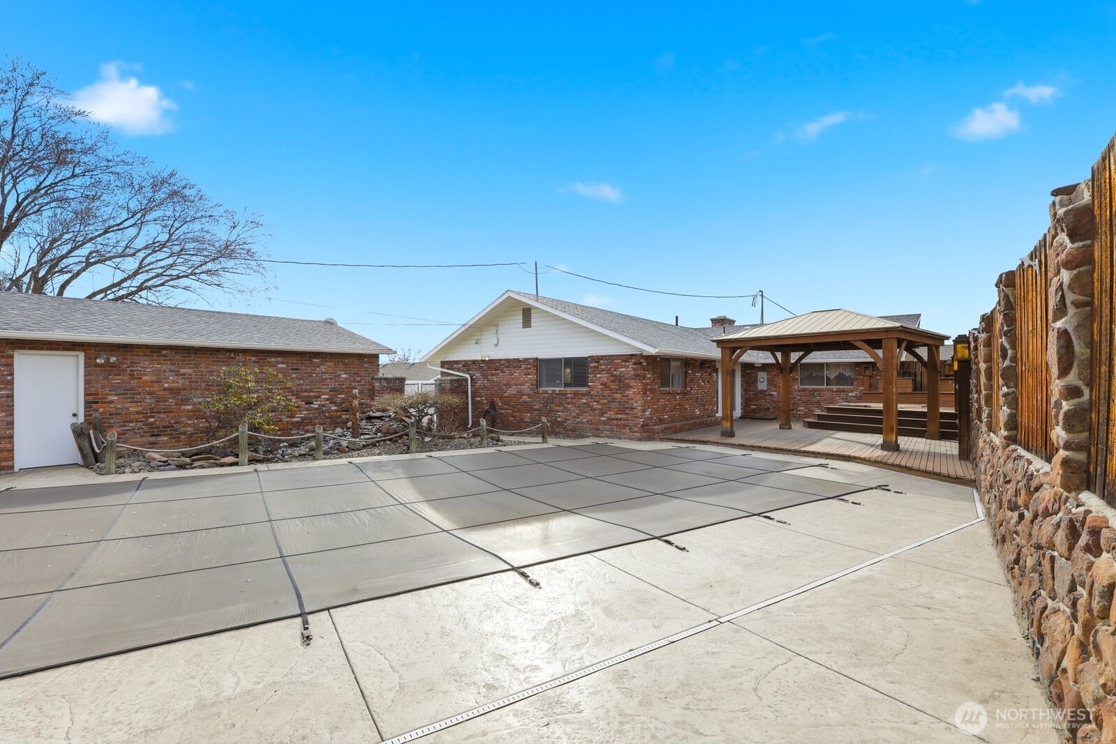 119 N 46th Avenue , Yakima, WA 98908