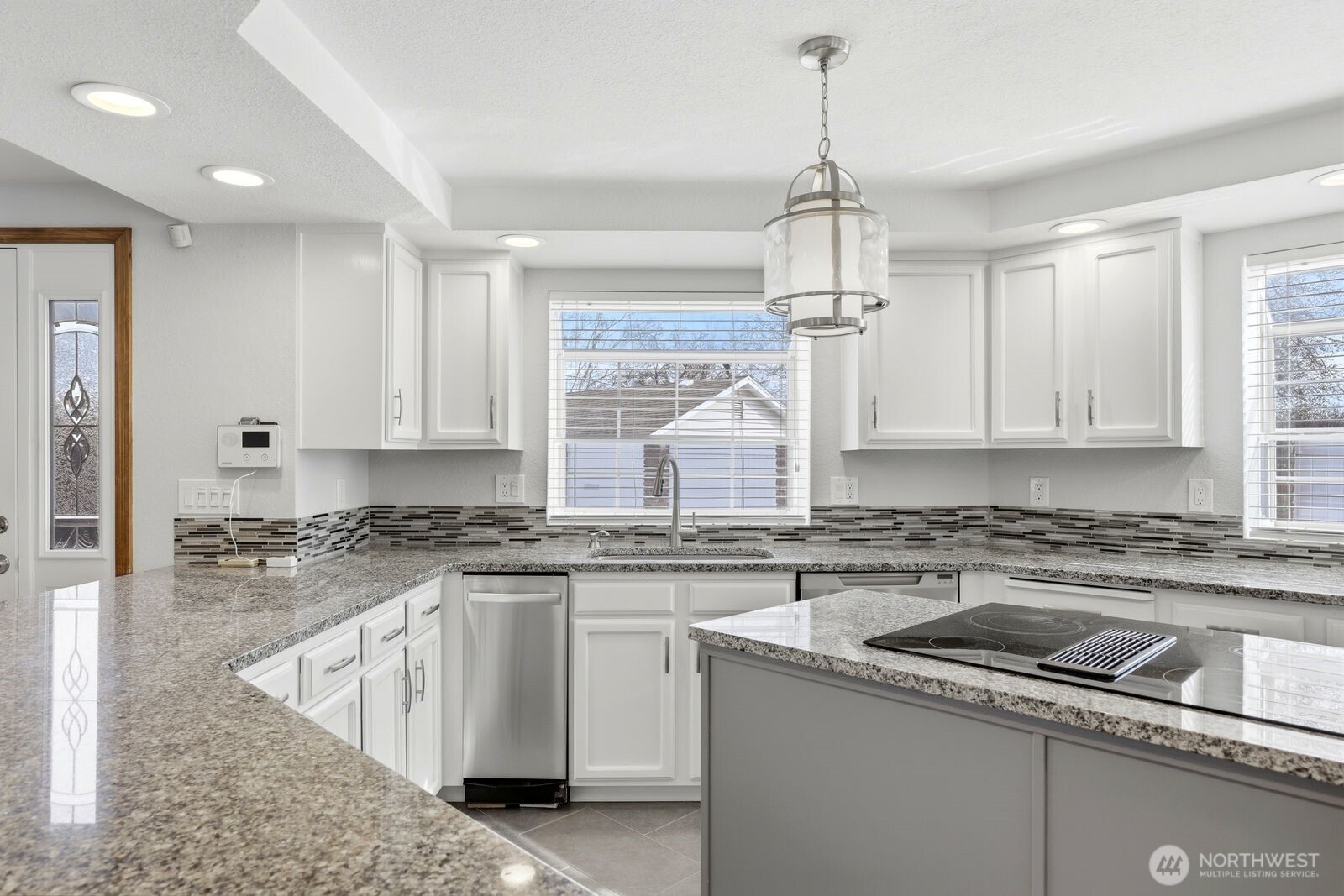 119 N 46th Avenue , Yakima, WA 98908