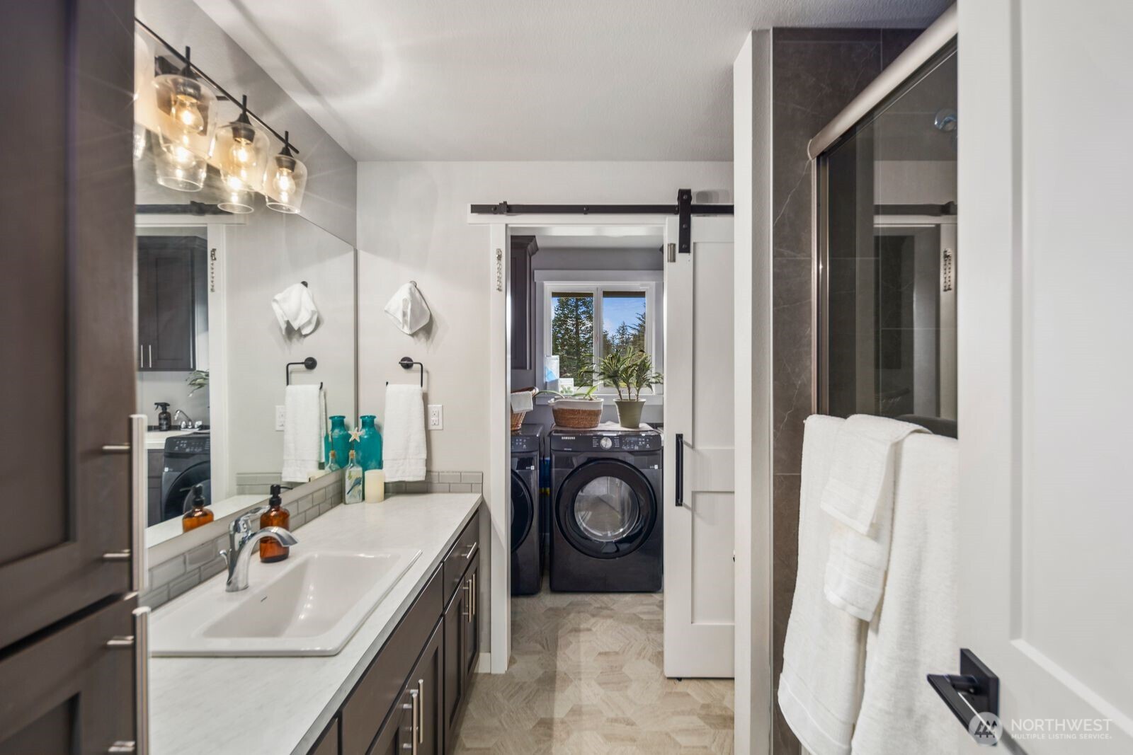 9911 Hampshire Court SE, Olympia, WA 98513