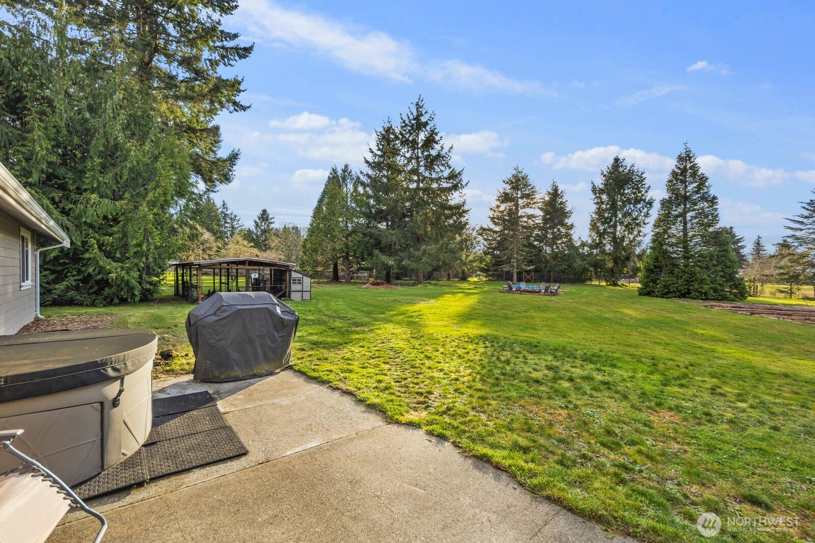 9911 Hampshire Court SE, Olympia, WA 98513