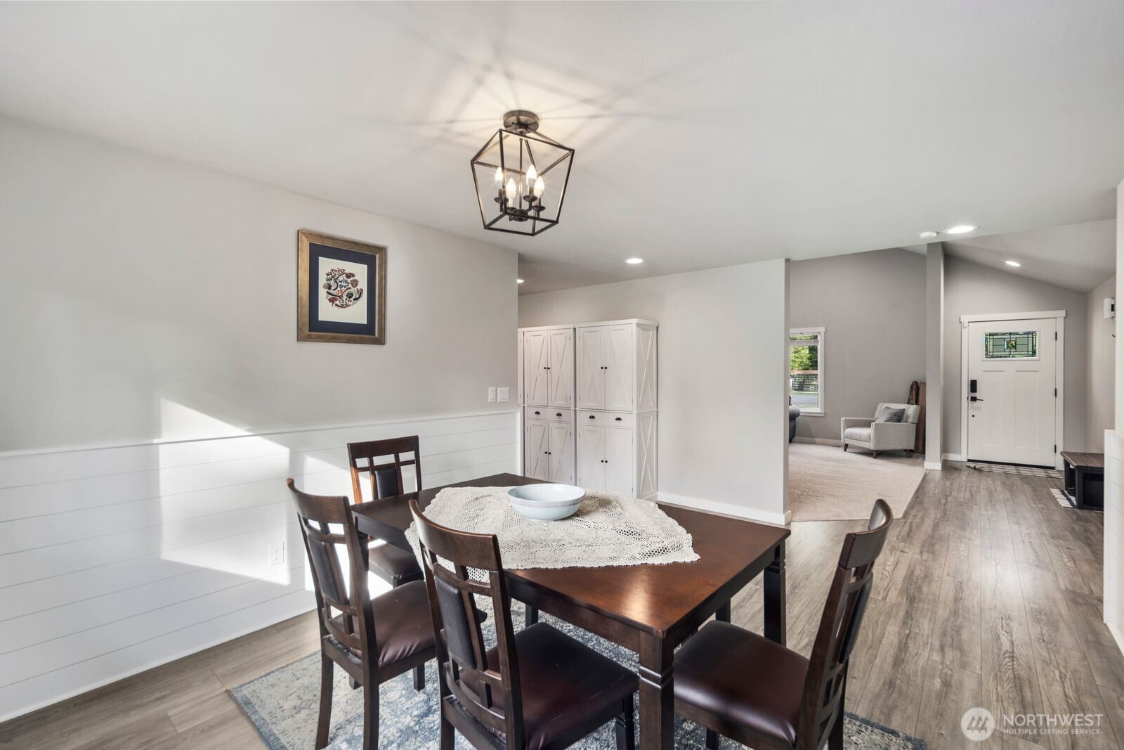 9911 Hampshire Court SE, Olympia, WA 98513