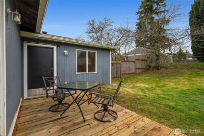 24109 57th Place W, Lake Forest Park, WA 98043 - Photo 21