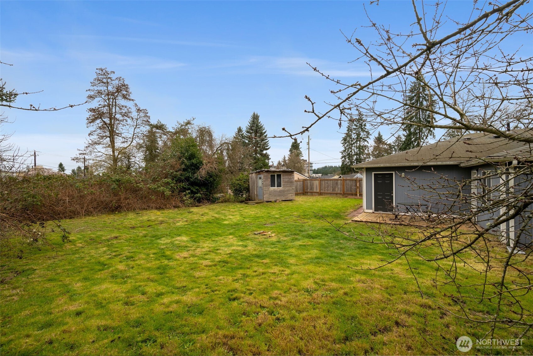 24109 57th Place W, Lake Forest Park, WA 98043