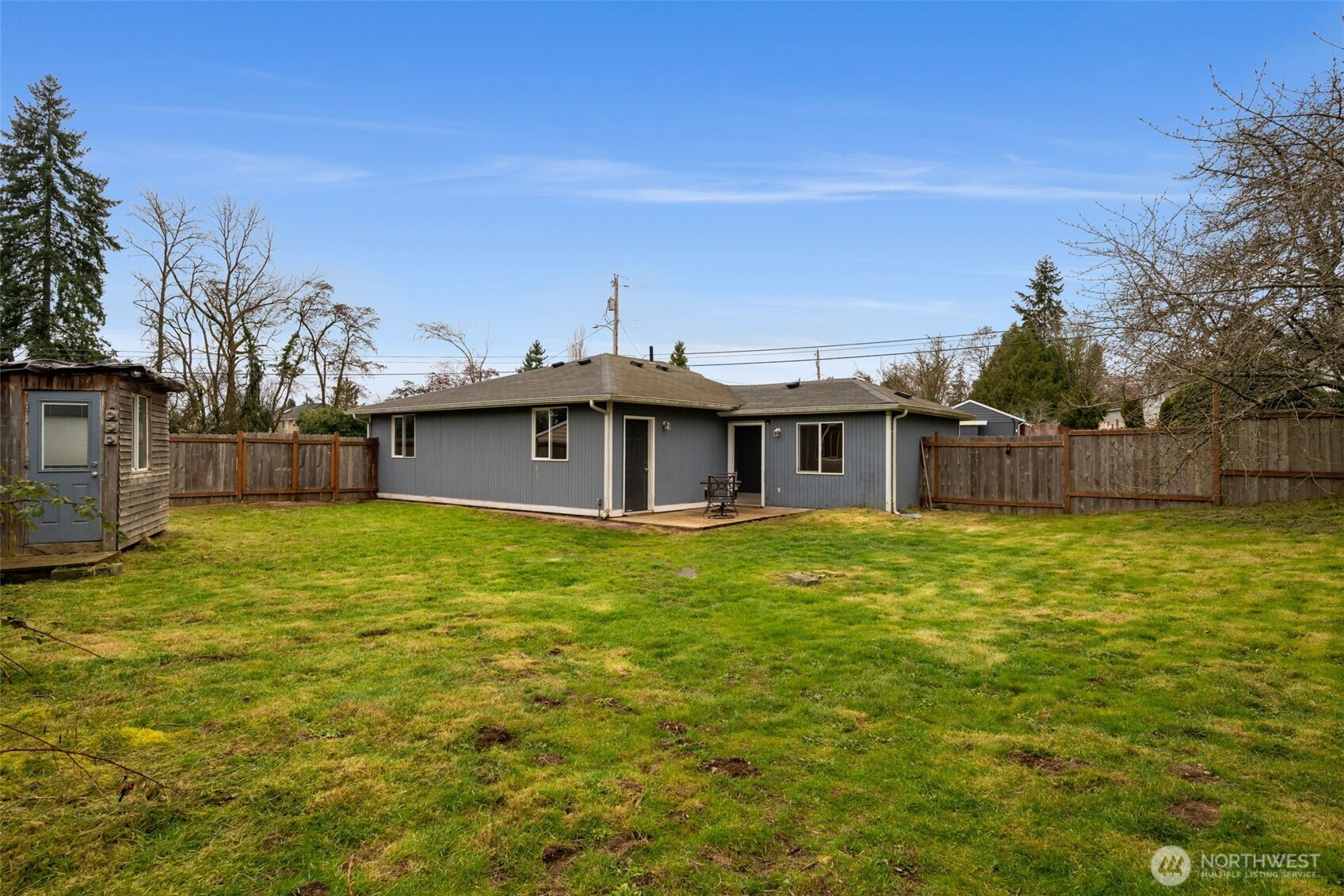 24109 57th Place W, Lake Forest Park, WA 98043