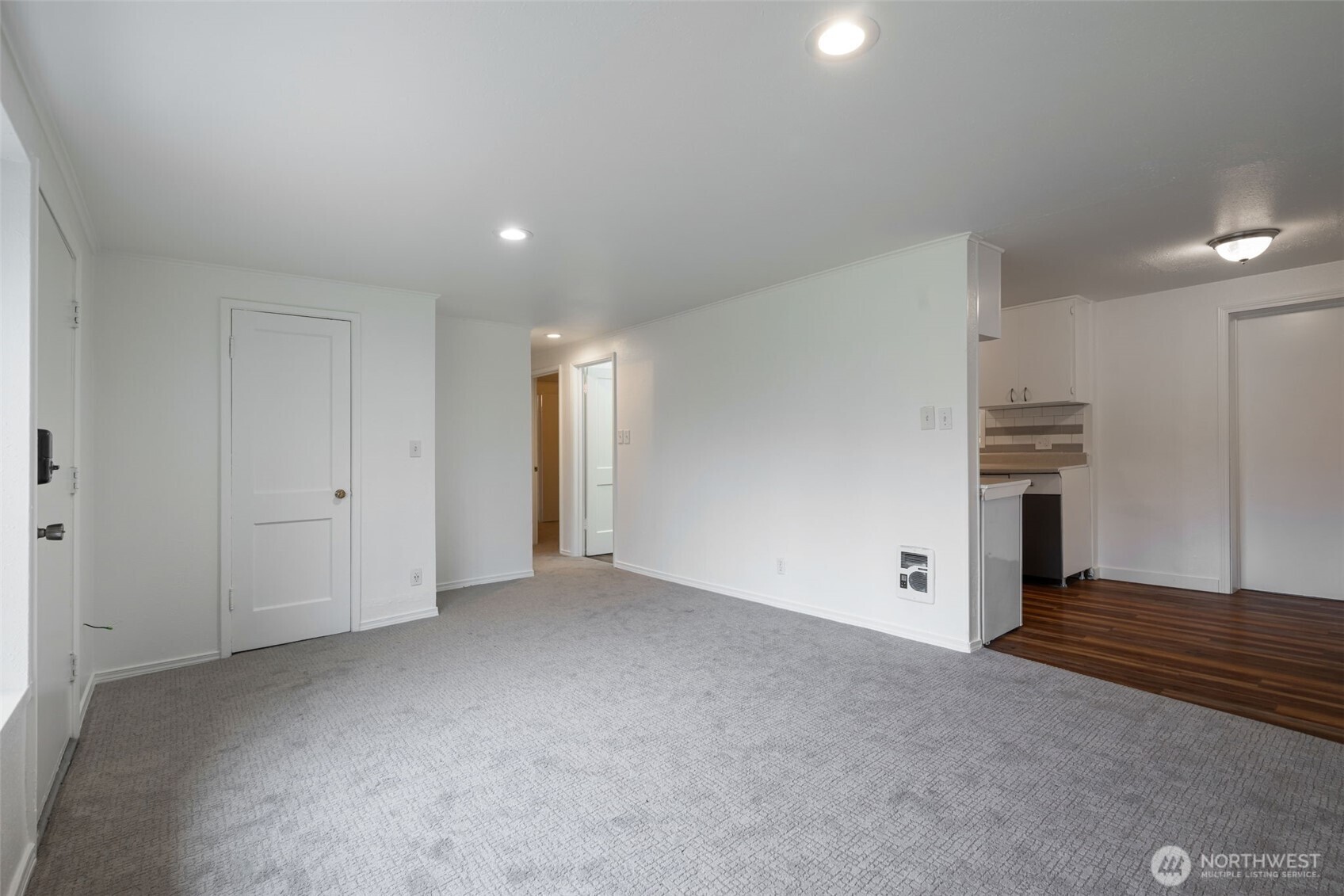 24109 57th Place W, Lake Forest Park, WA 98043