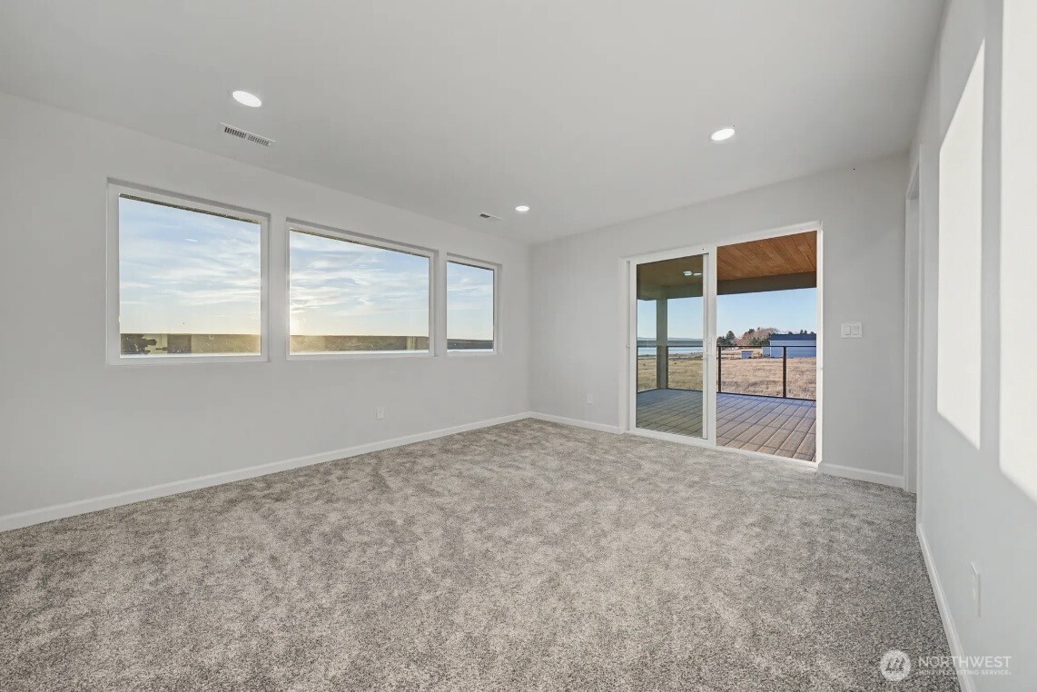 6988 Stonecrest Road NE, Moses Lake, WA 98837