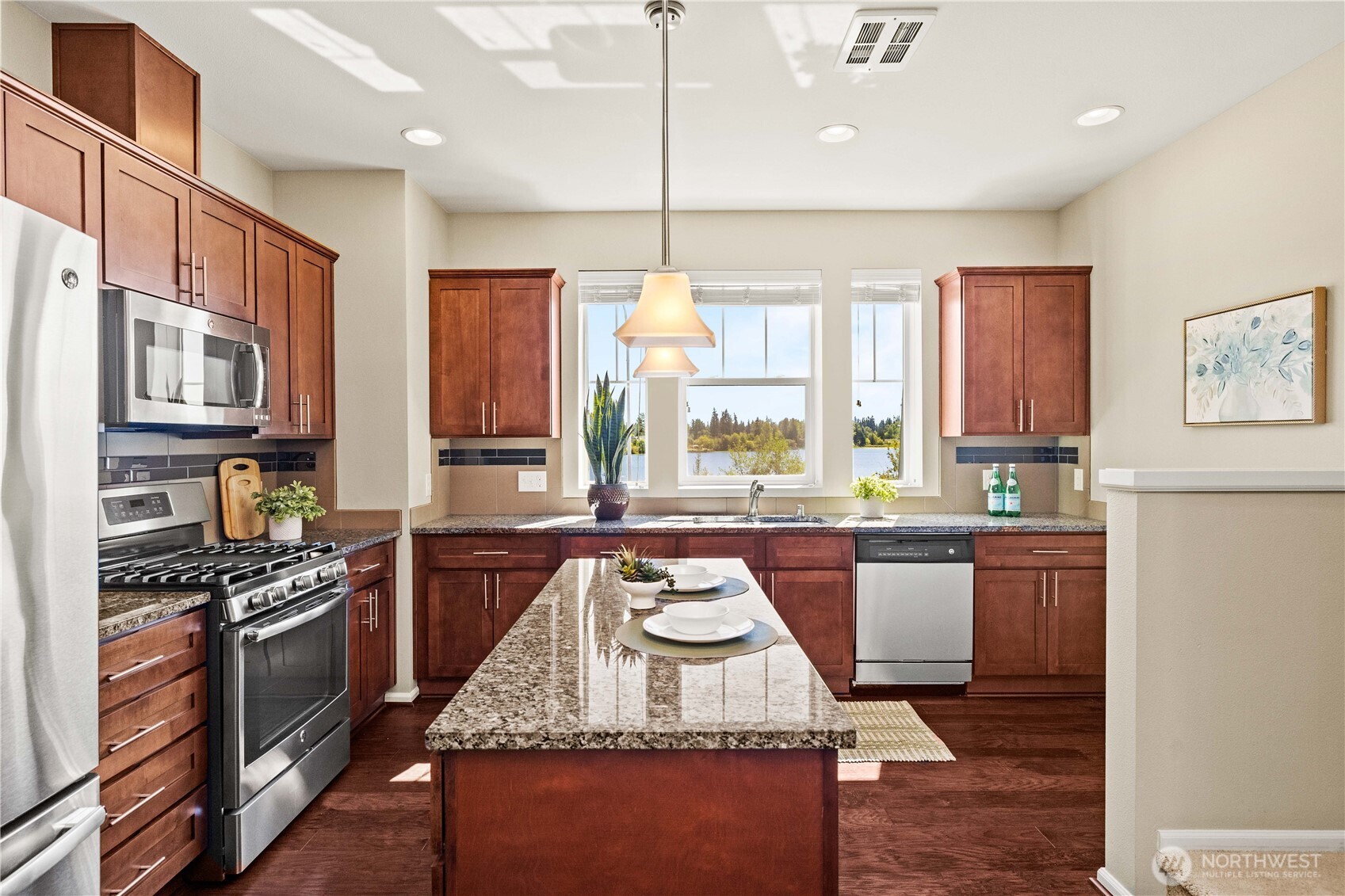 1912 113th Place SE, Everett, WA 98208