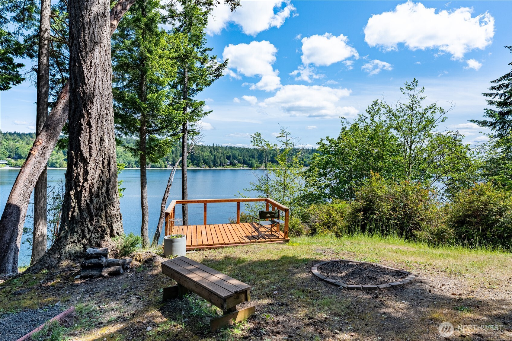 711 E Herron Boulevard NW, Lakebay, WA 98349