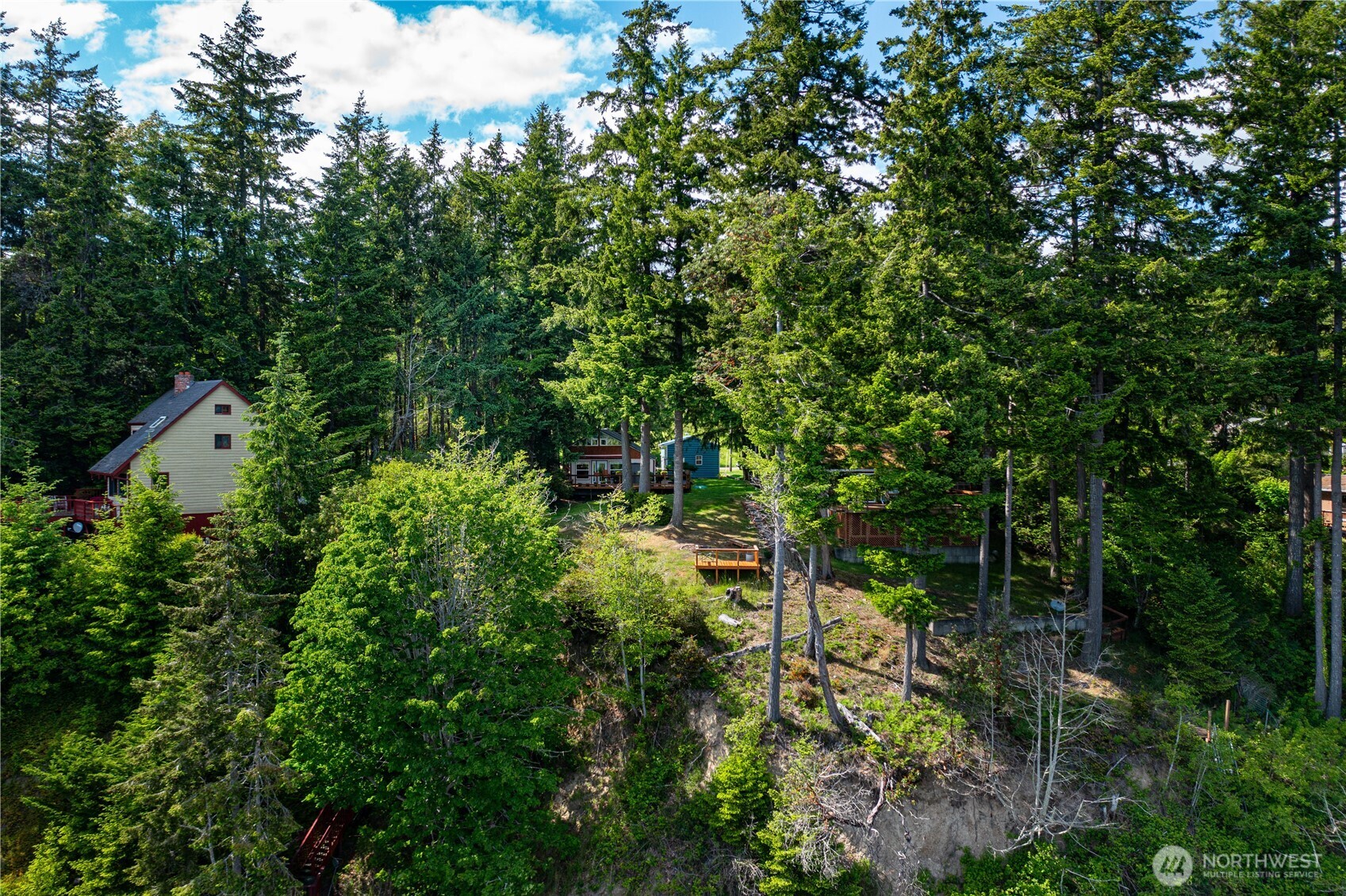 711 E Herron Boulevard NW, Lakebay, WA 98349