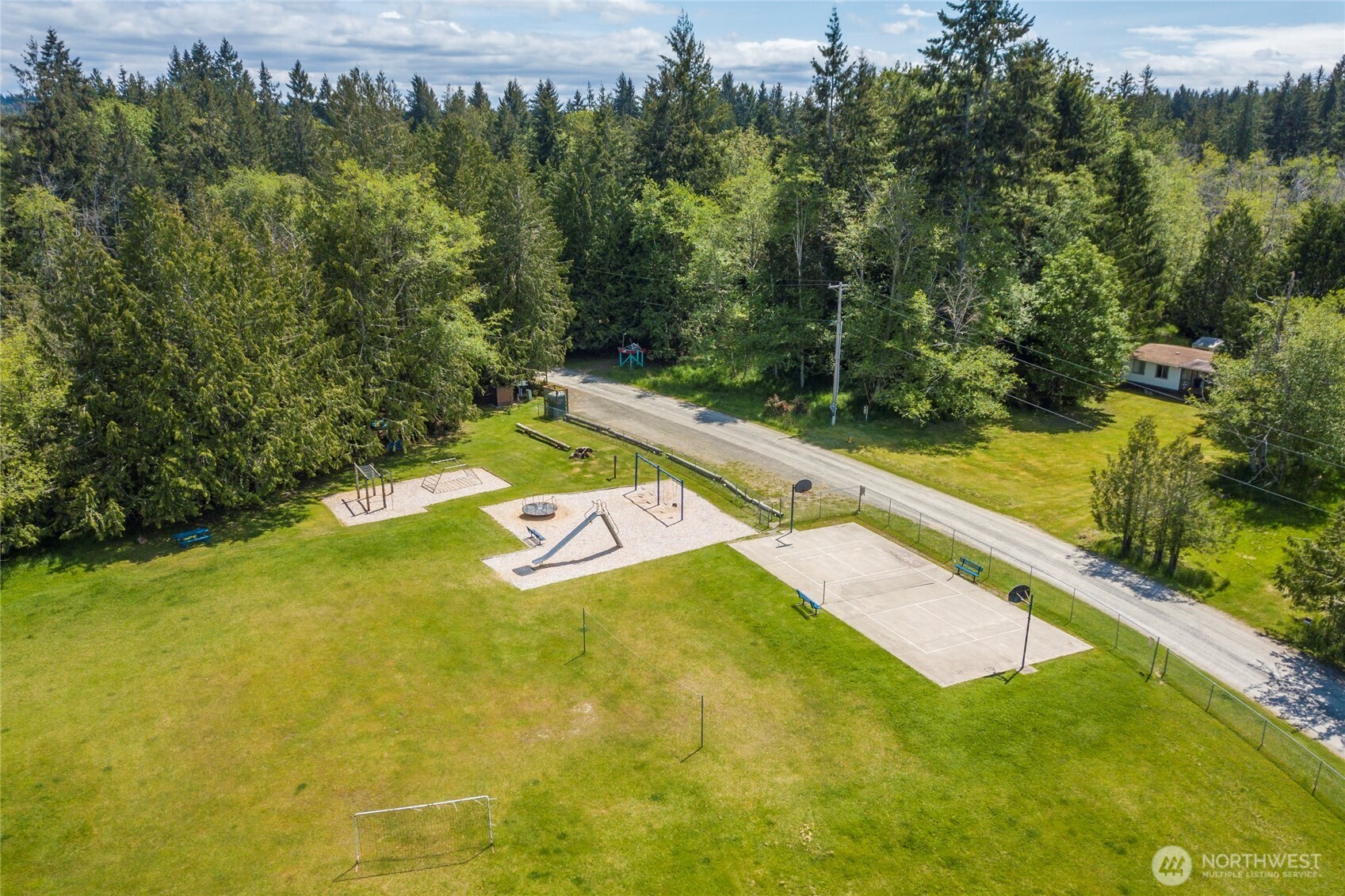 711 E Herron Boulevard NW, Lakebay, WA 98349