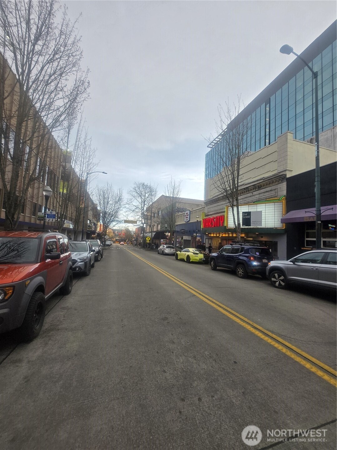 4332 University Way NE #A, Seattle, WA 98105