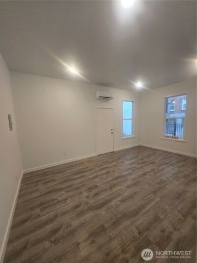 4332 University Way NE #A, Seattle, WA 98105 - Photo 4