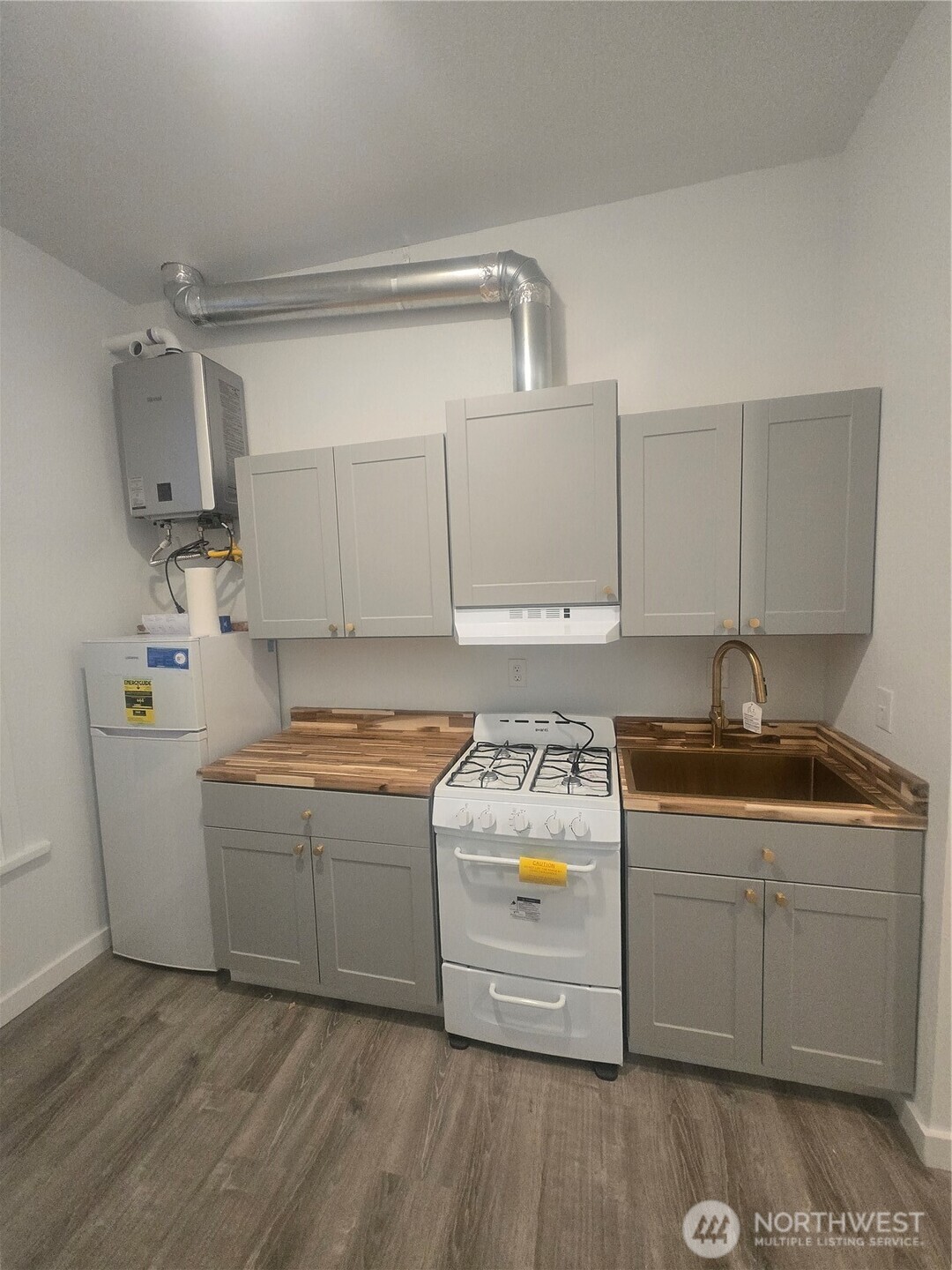 4332 University Way NE #A, Seattle, WA 98105