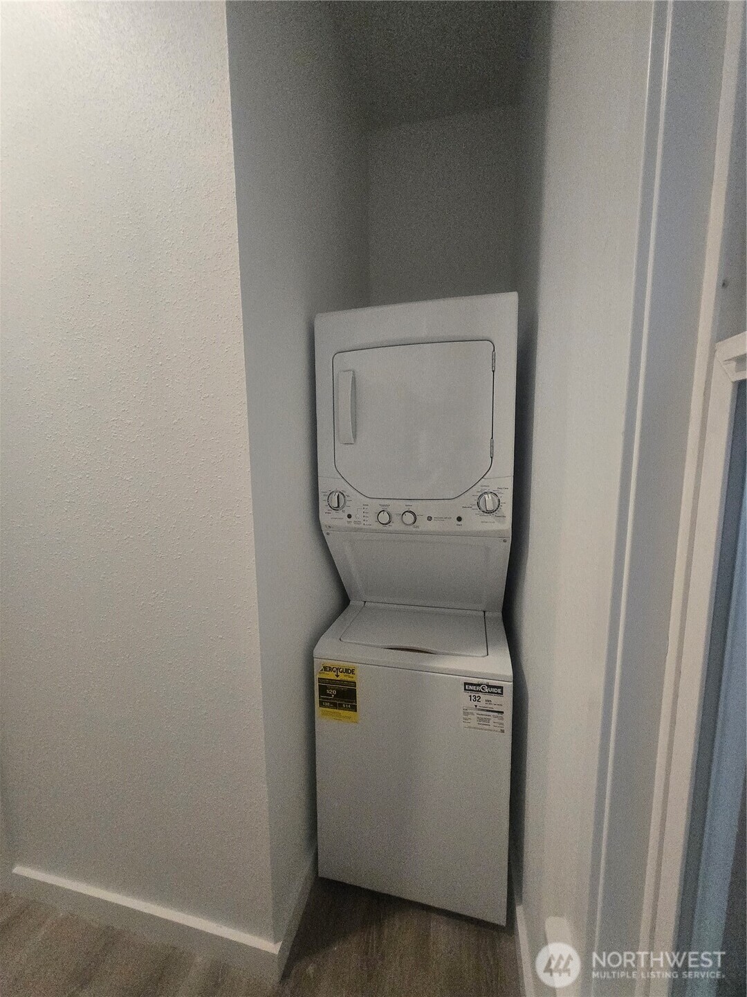 4332 University Way NE #A, Seattle, WA 98105